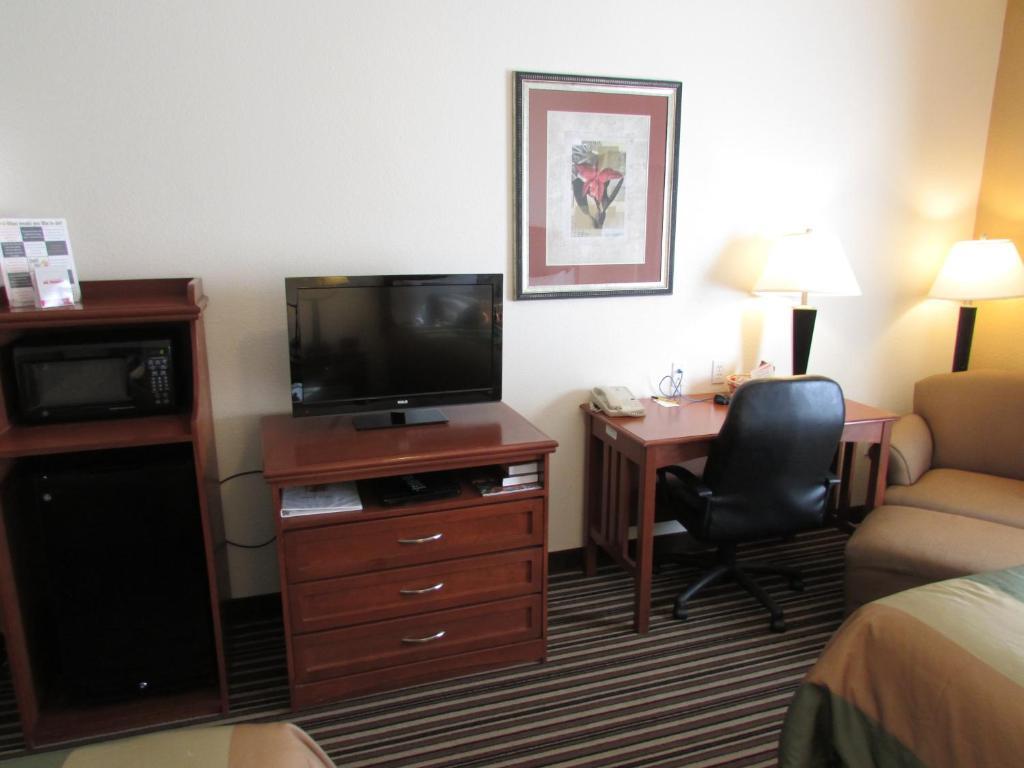 Super 8 By Wyndham Austin/Airport South Quarto foto