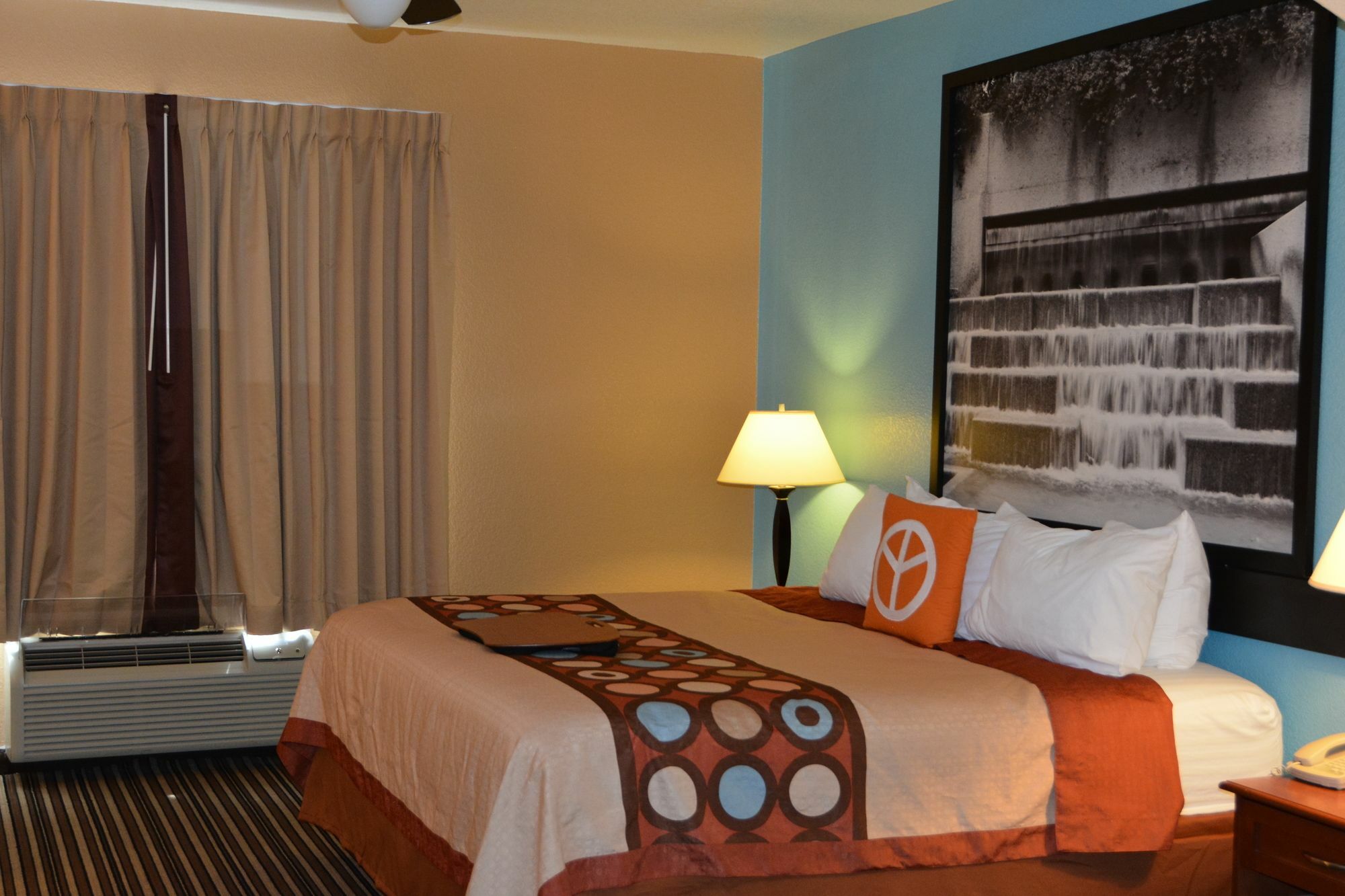 Super 8 By Wyndham Austin/Airport South Exterior foto